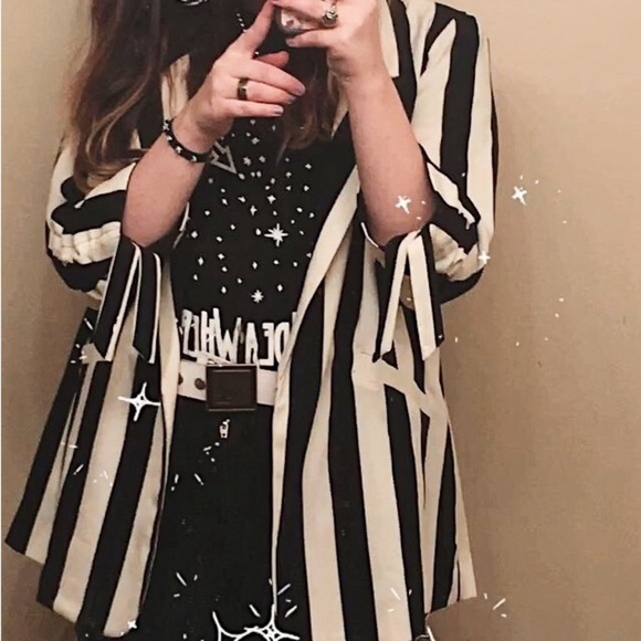 100% COTTON SPACE STARS TEE - Picture 2 of 5